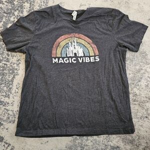 Disney fans!! Perfect shirt to wear to the park or at home. 2x tshirt.